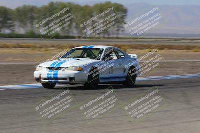 media/Oct-01-2022-24 Hours of Lemons (Sat) [[0fb1f7cfb1]]/10am (Front Straight)/